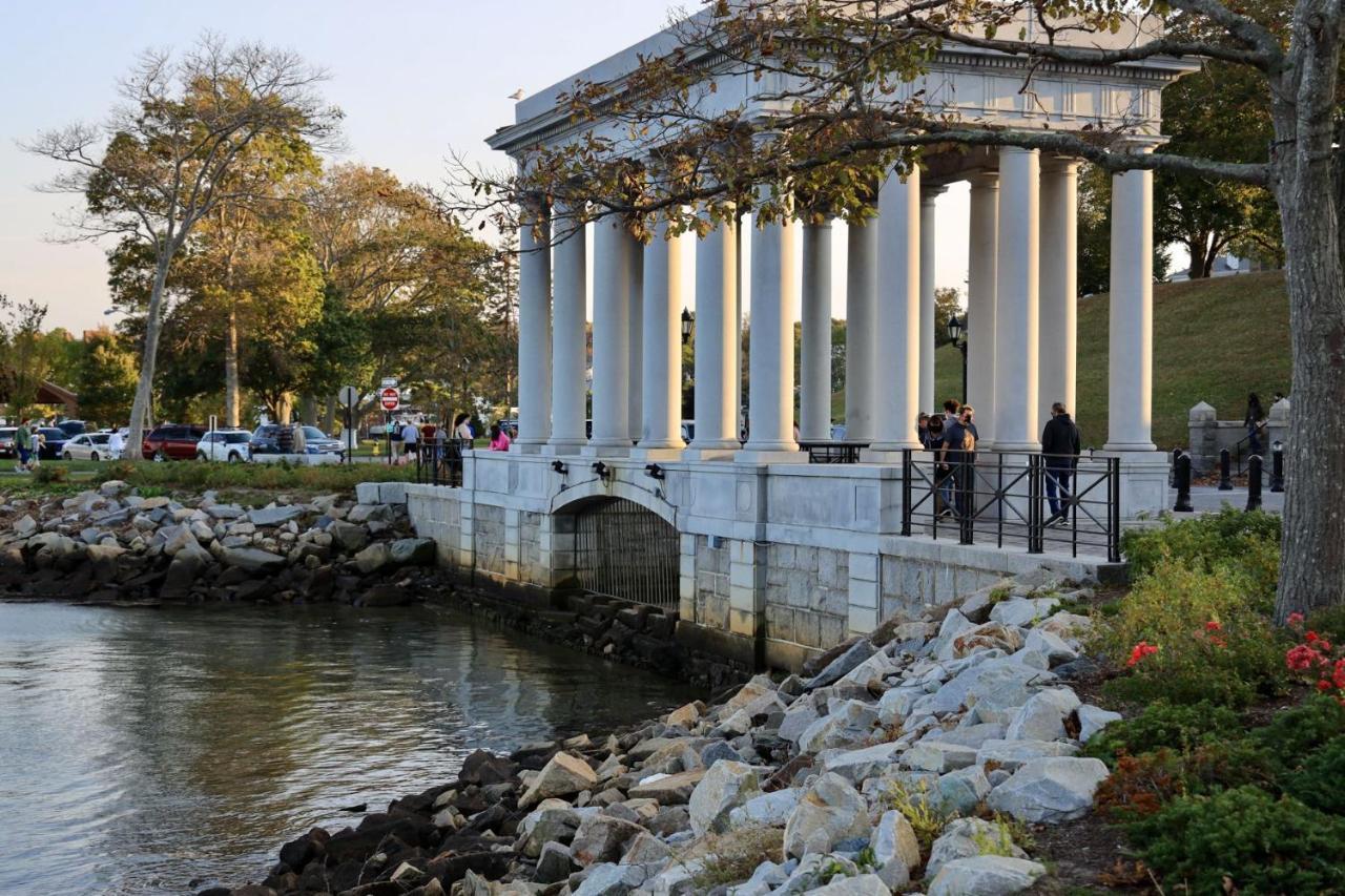 Harbourtown Suites On Plymouth Harbor Luaran gambar